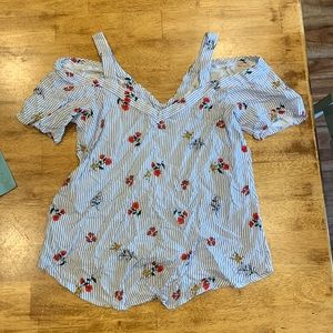 Cold Shoulder Tank-Top